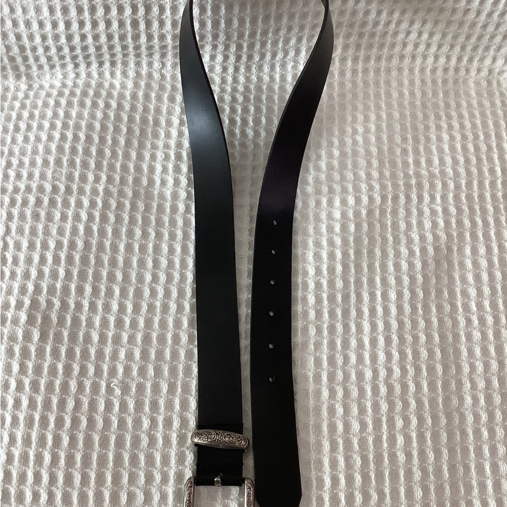 New York & Company Black Leather Belt size Med Ornate Metal Buckle